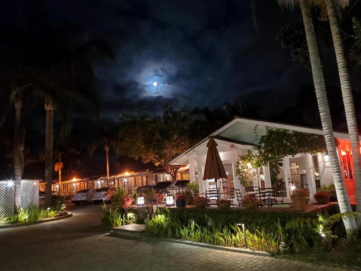 Marina Beach Motel Santa Barbara Dış mekan fotoğraf